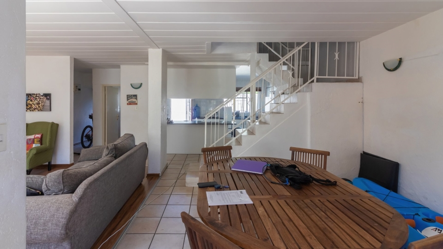 3 Bedroom Property for Sale in Kroonheuwel Free State